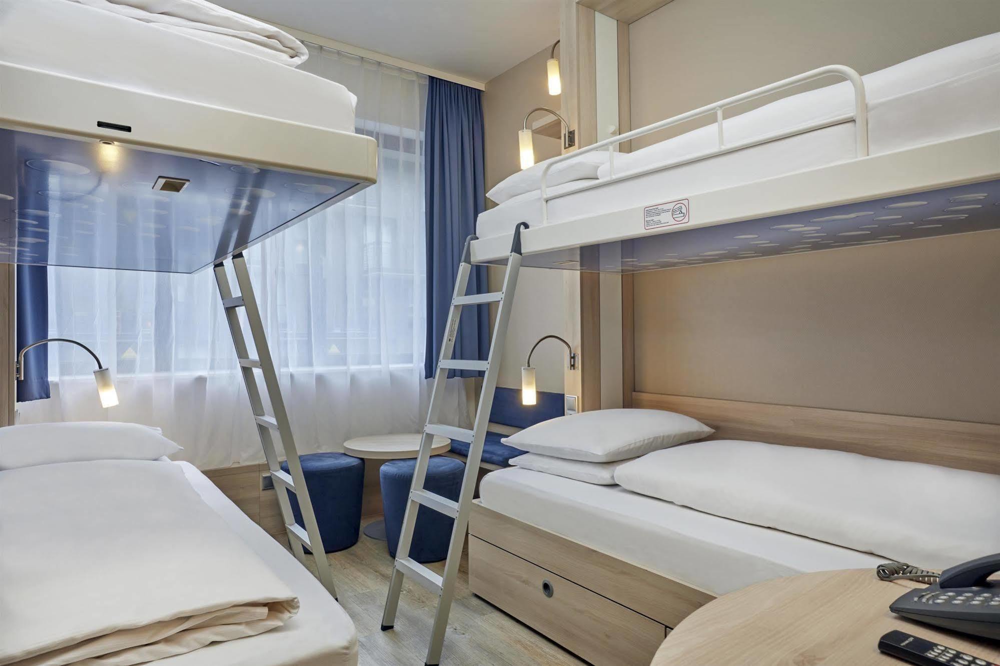 H2 Hotel Berlin-Alexanderplatz Esterno foto
