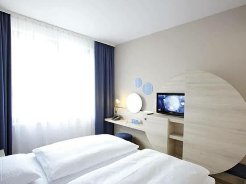 H2 Hotel Berlin-Alexanderplatz Esterno foto